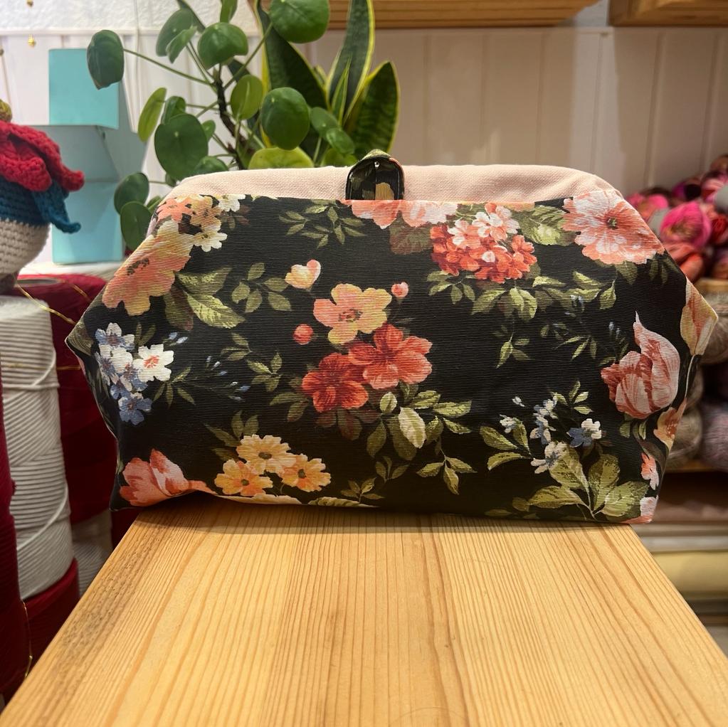 00e078d8-28e5-45f4-b92e-fd9136513fbd