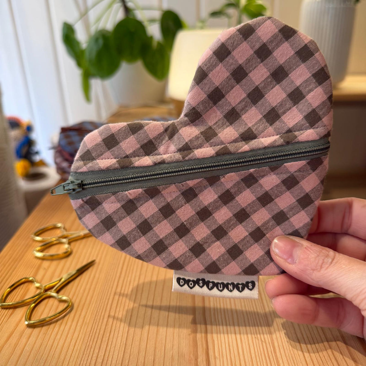 Corazón GuardaCables DosPunts