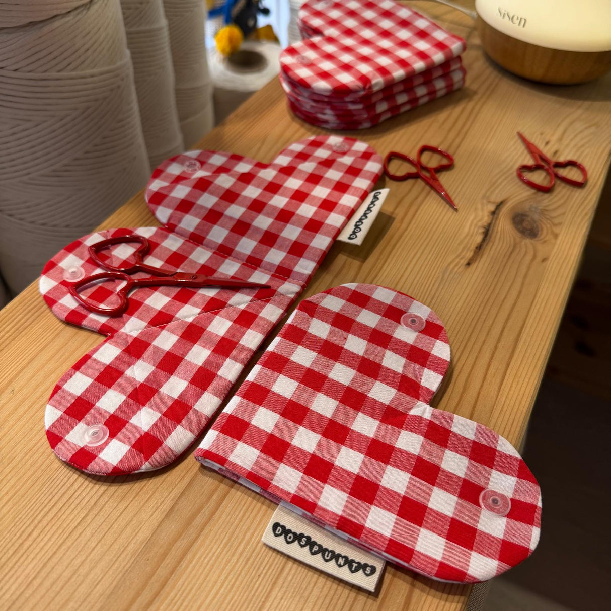 Corazón GuardaTijeras DosPunts