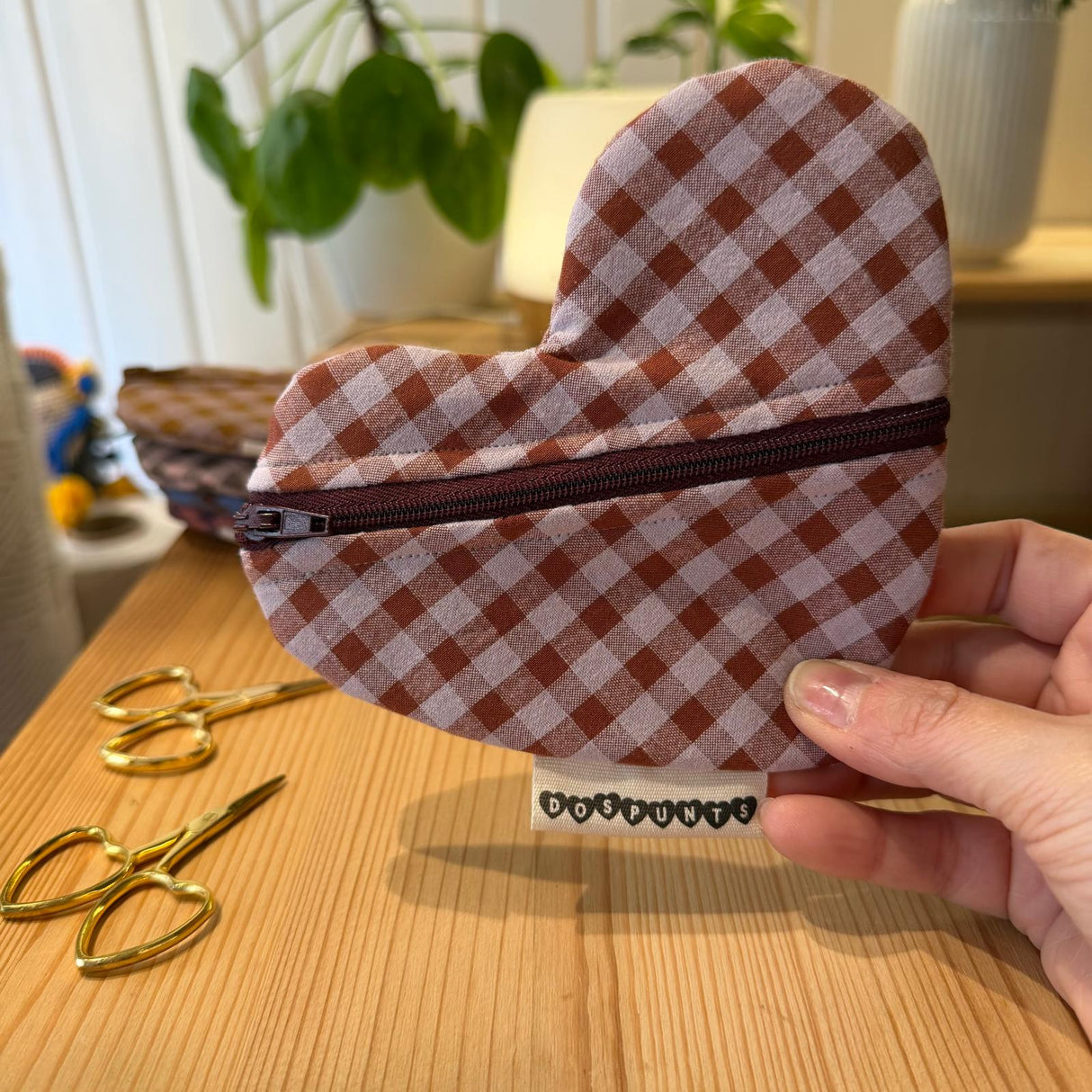 Corazón GuardaCables DosPunts