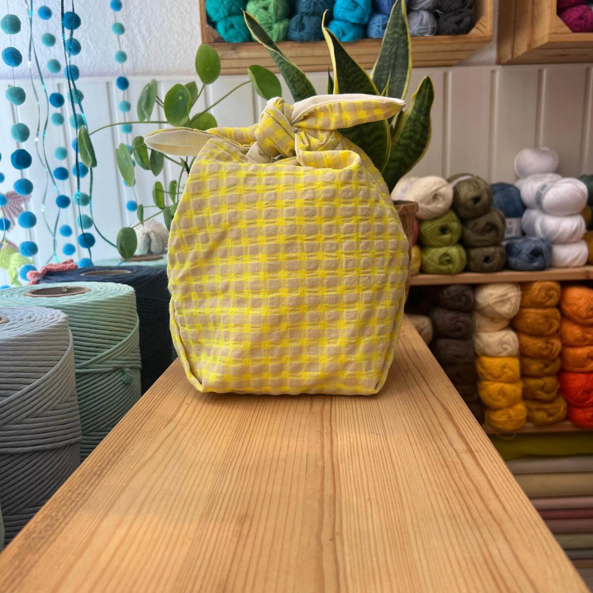 Bunny bag midi neon amarillo