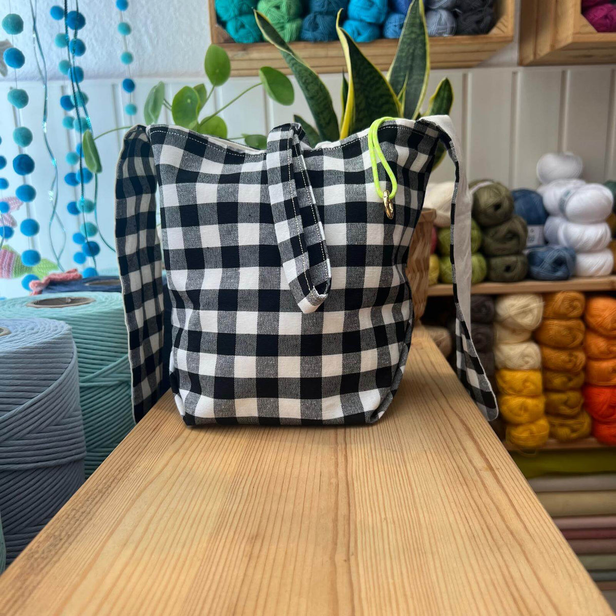 bunny bag midi negro3