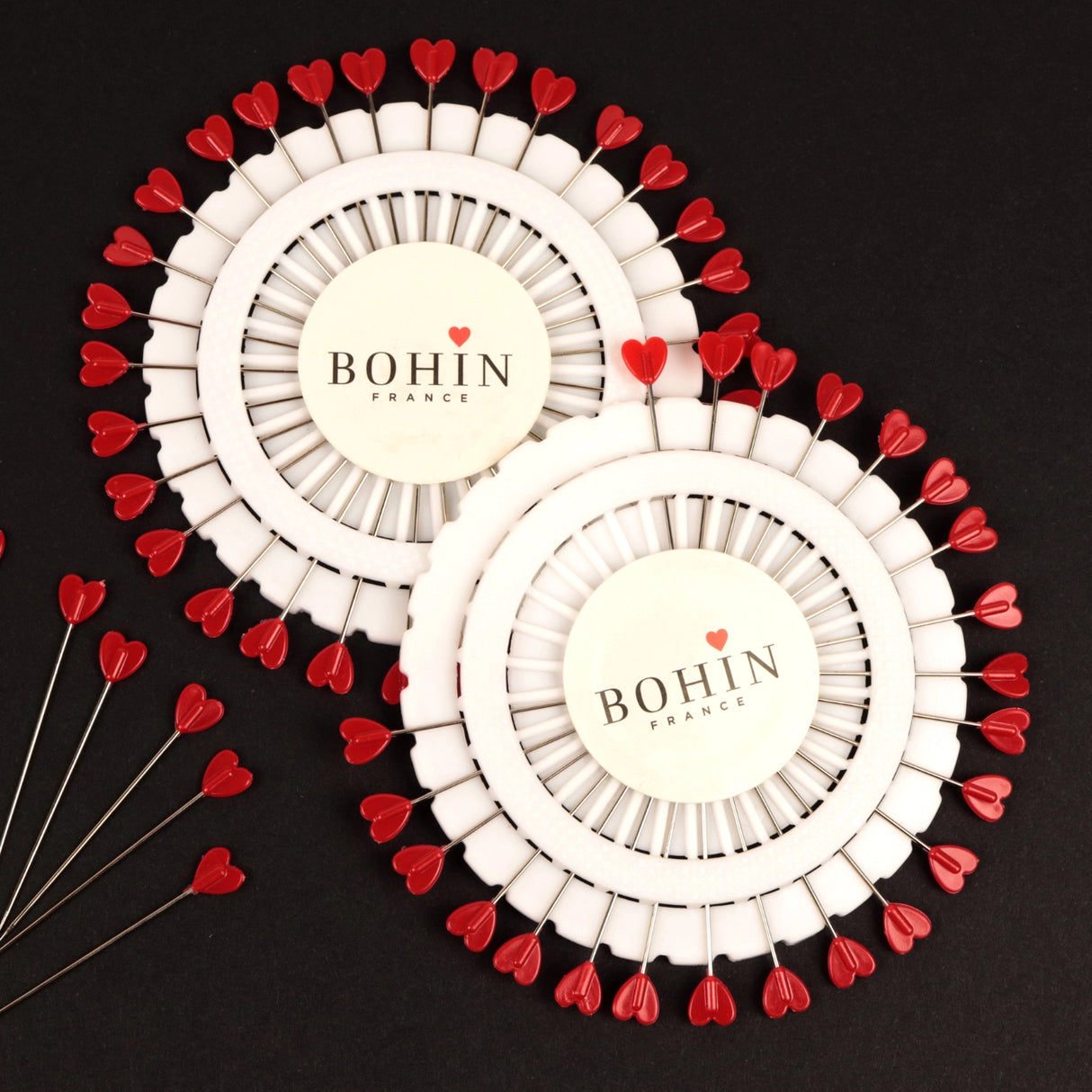 Alfileres con cabeza de plástico 'Corazón Rojo' - Bohin