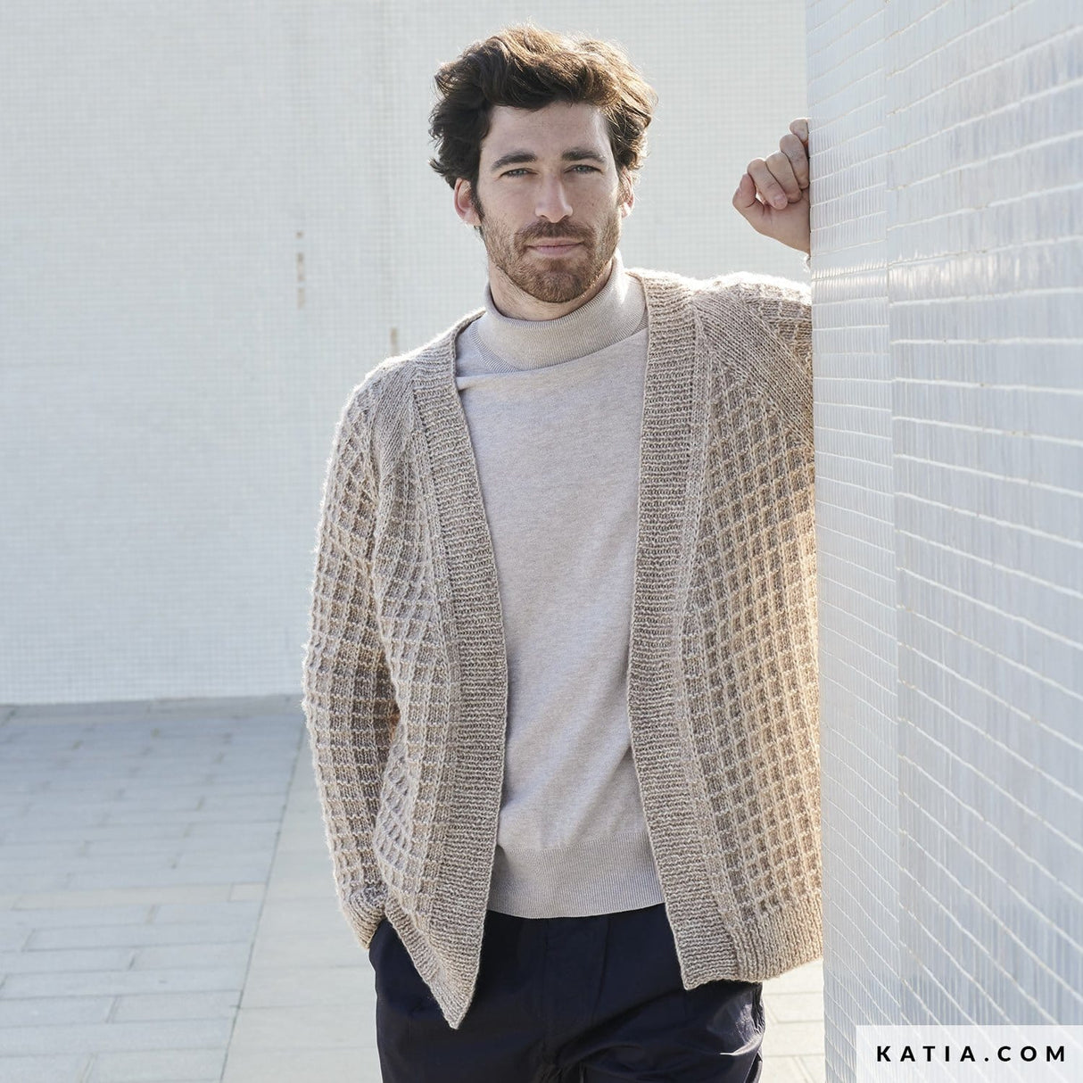 patron-tejer-punto-ganchillo-hombre-chaqueta-otono-invierno-katia-6211-8-01-g