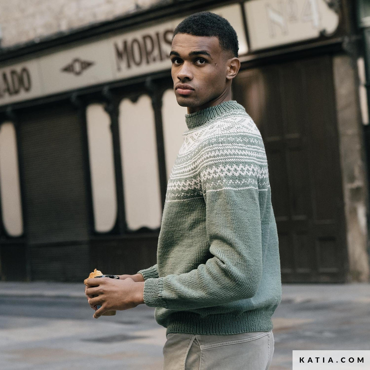 patron-tejer-punto-ganchillo-hombre-jersey-otono-invierno-katia-6266-13-01-g