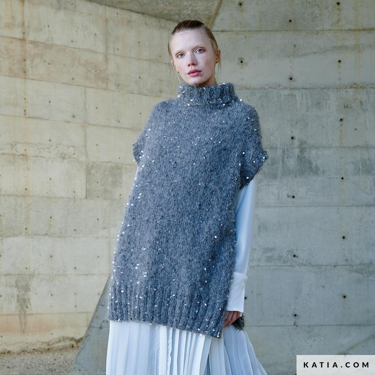 patron-tejer-punto-ganchillo-mujer-chaleco-otono-invierno-katia-6208-11-g