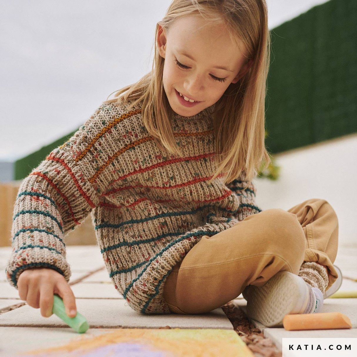 patron-tejer-punto-ganchillo-ninos-jersey-otono-invierno-katia-6267-6-03-g