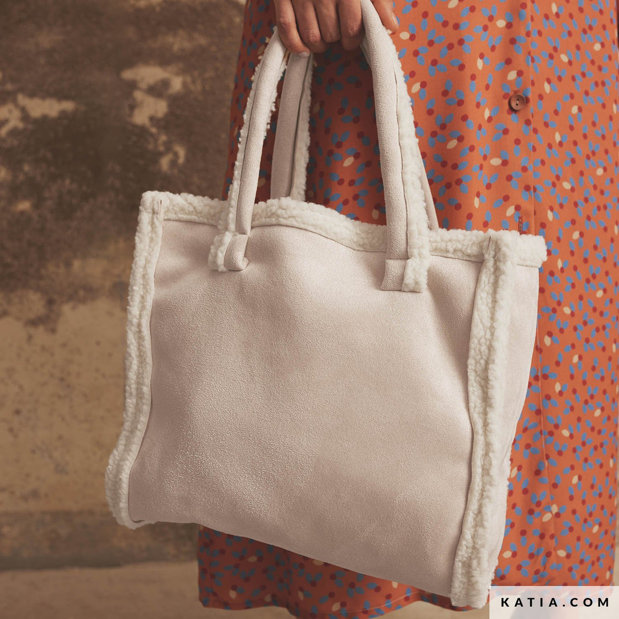 tela-de-antelina-de-doble-cara-con-borreguito-color-crema-2215-1-01-katia-g