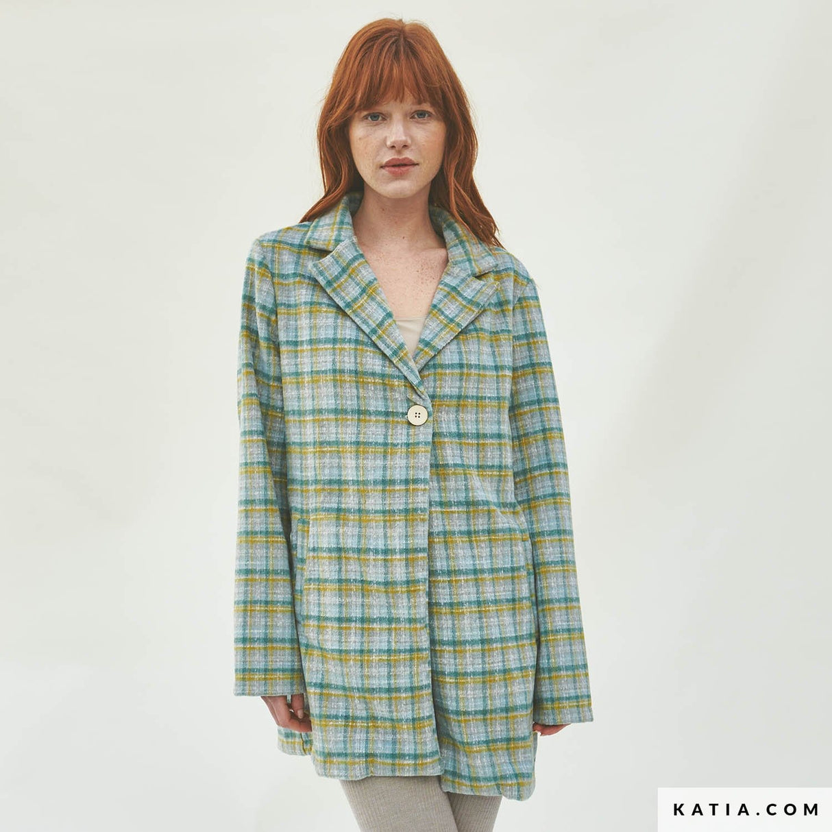 winter flannel chica