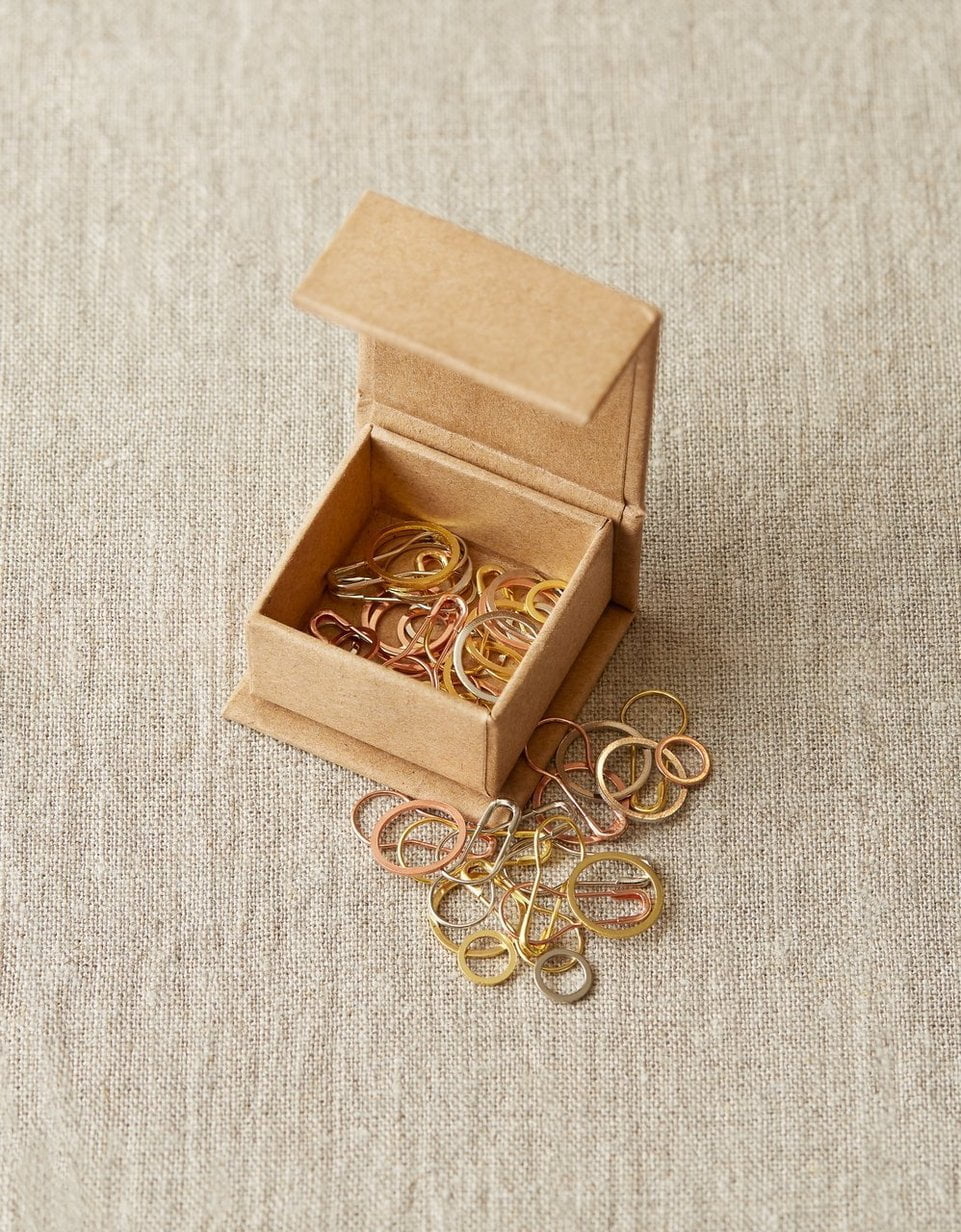 PRECIOUSMETALSTITCHMARKERS_OPEN_WebJpgCrop__80470_1056x1232