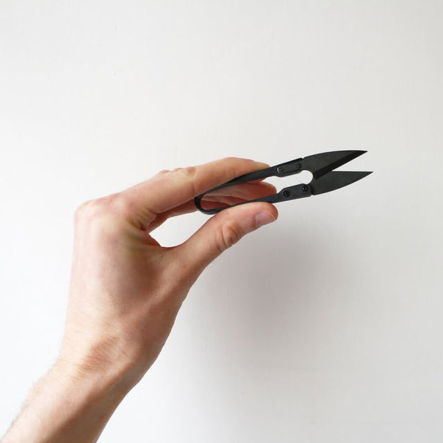 thread-snip-scissors
