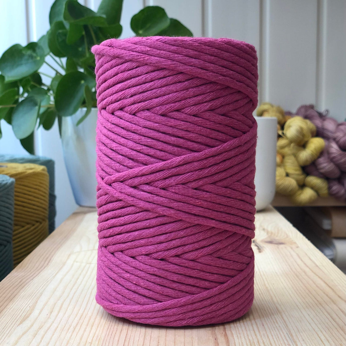 urdimbre magenta